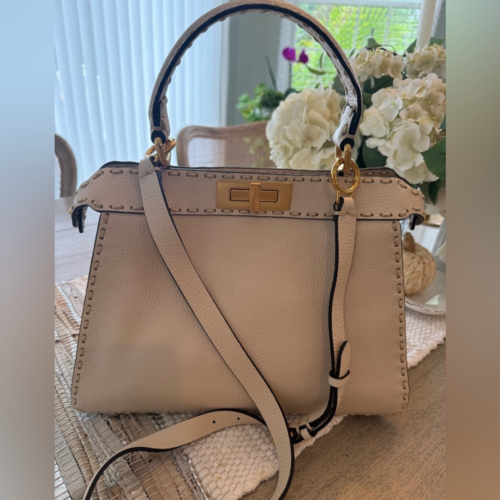 Fendi cream sellaria leather medium peekaboo top handle bag